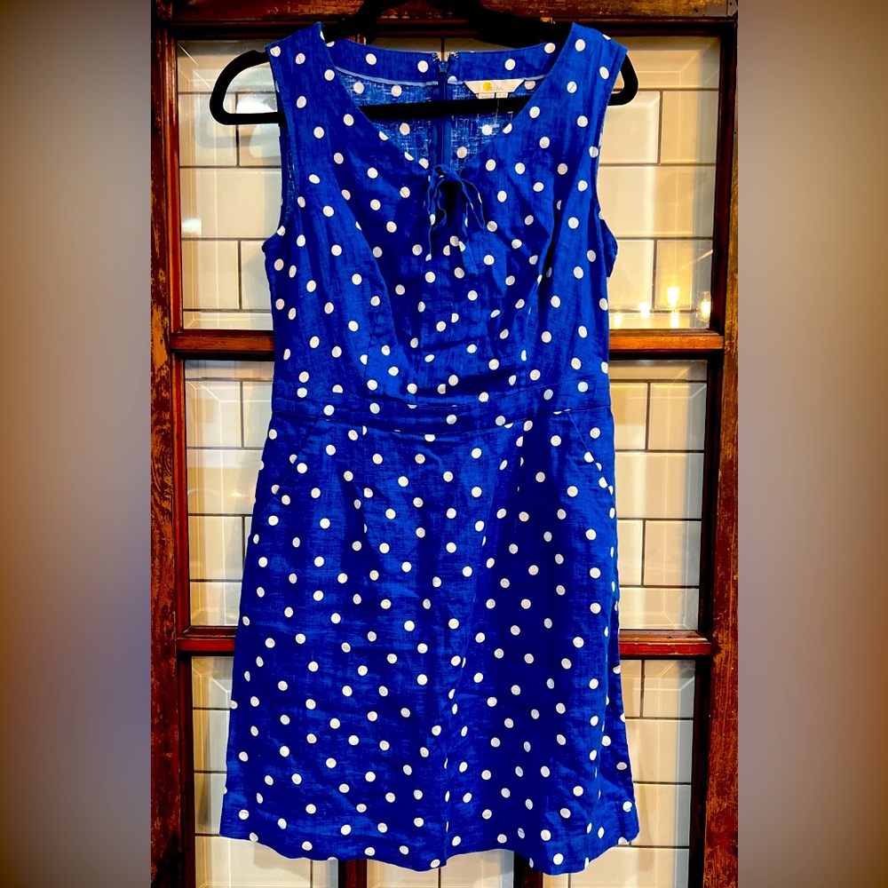 Boden Blue Dress With White Polkadots size 2 perfect for all occasions